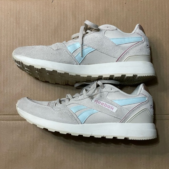 Reebok Women's GL1000 Running Shoes Chaulk Mist Rose‎  Womens' Size 8.5 - Picture 1 of 9